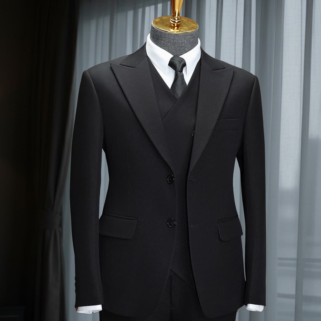 Bộ Vest Đen Classic 1