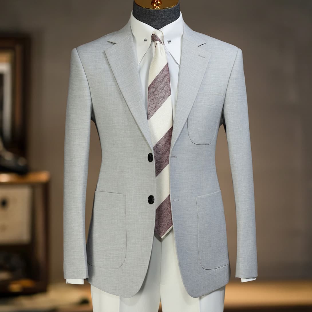 Bộ Vest Xám Trắng Túi Hộp 1