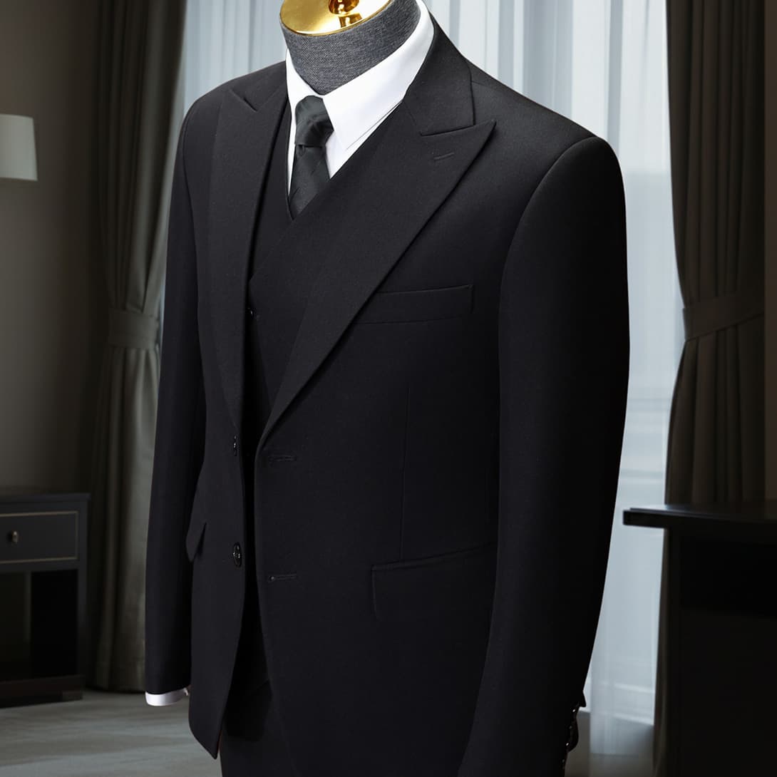 Bộ Vest Đen Classic 2