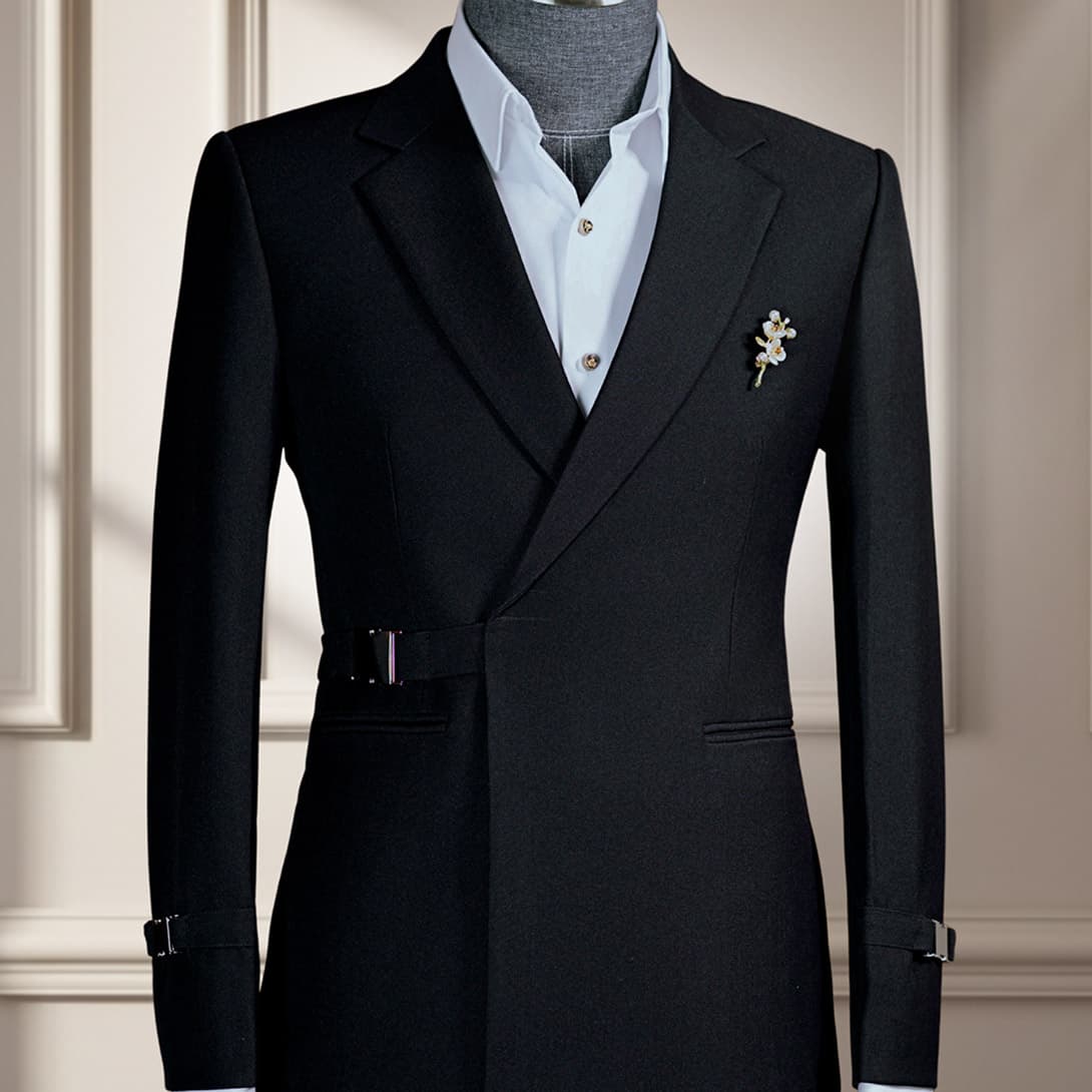 Bộ Vest Đen Khuy Cài 1