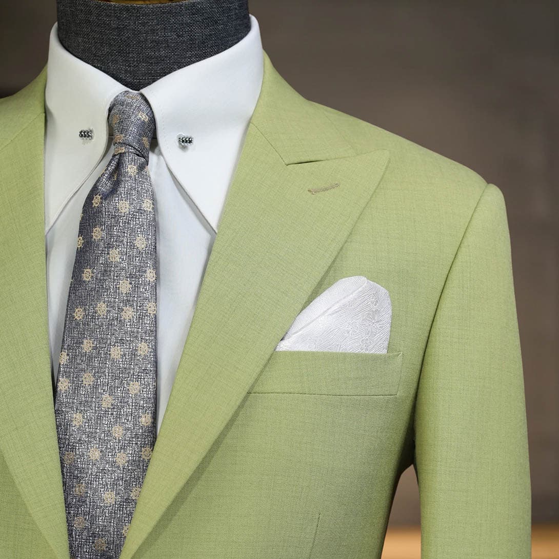 Bộ Vest Xanh Lá Nhạt 3