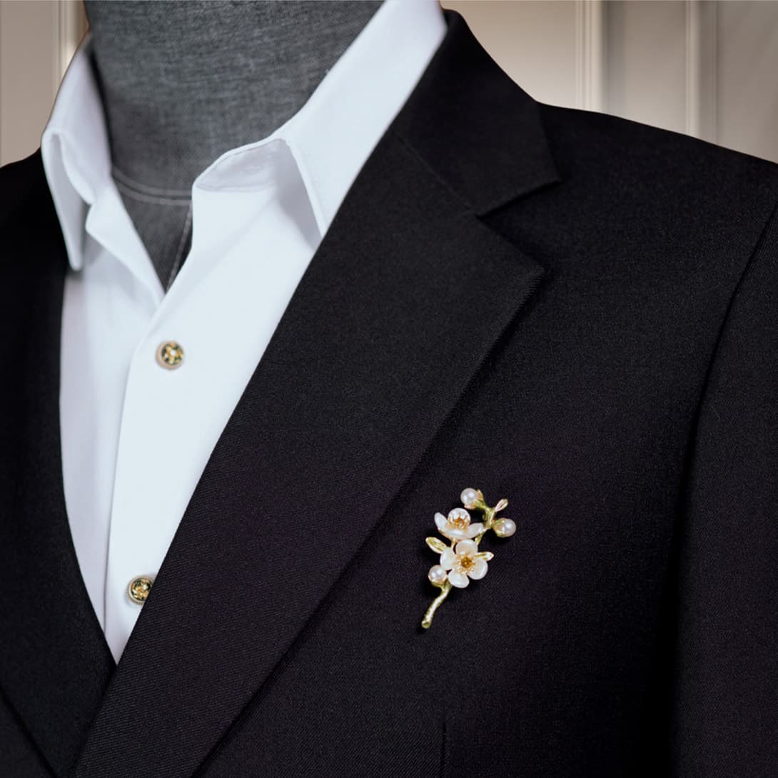 Bộ Vest Đen Khuy Cài 3