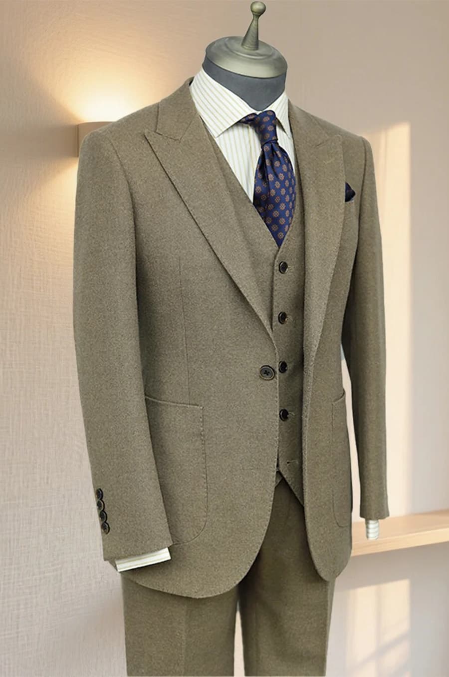 Bộ Vest Xanh Rêu Sẫm 1