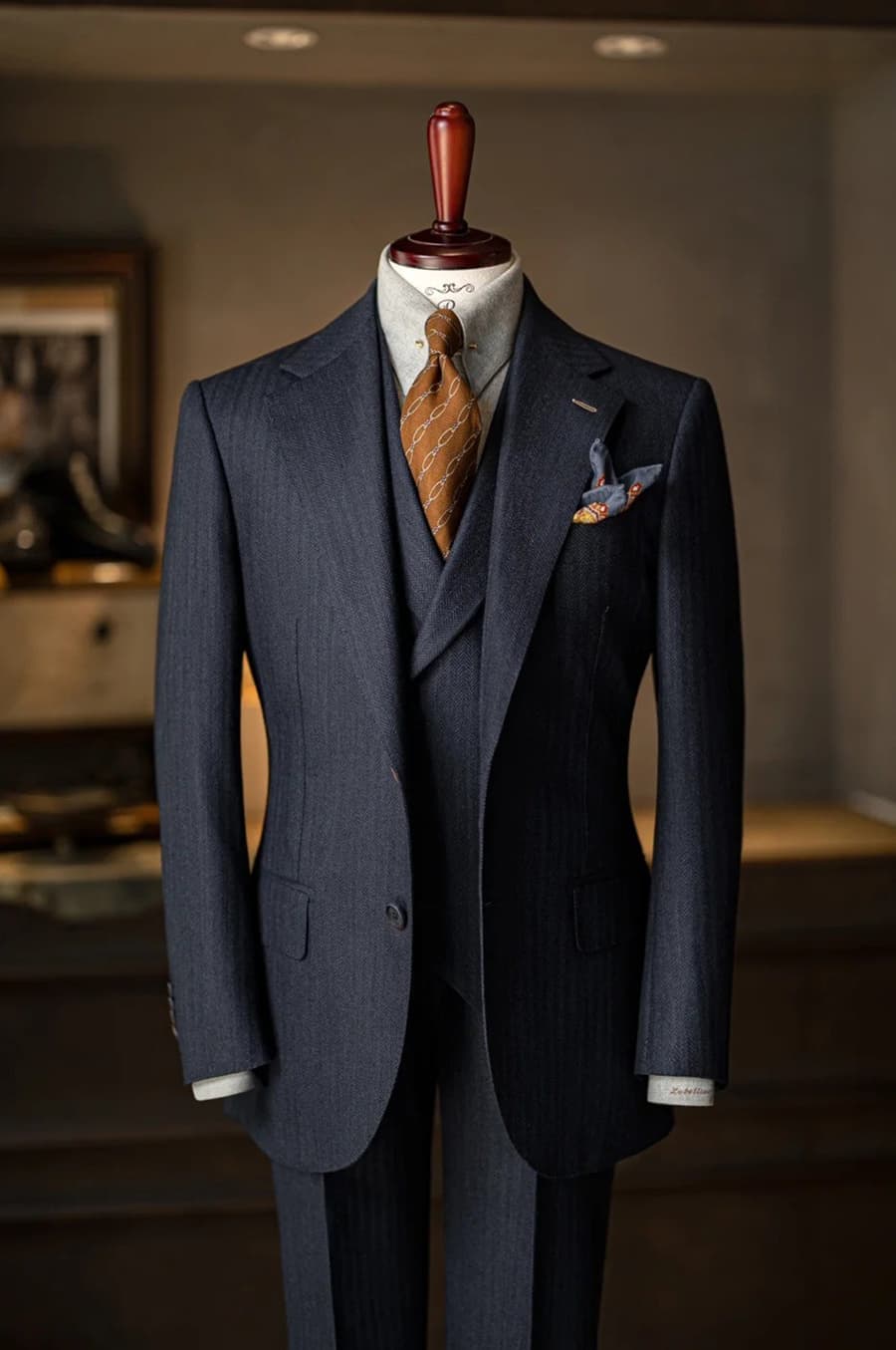 Bộ Vest Đen Kẻ Xước 1