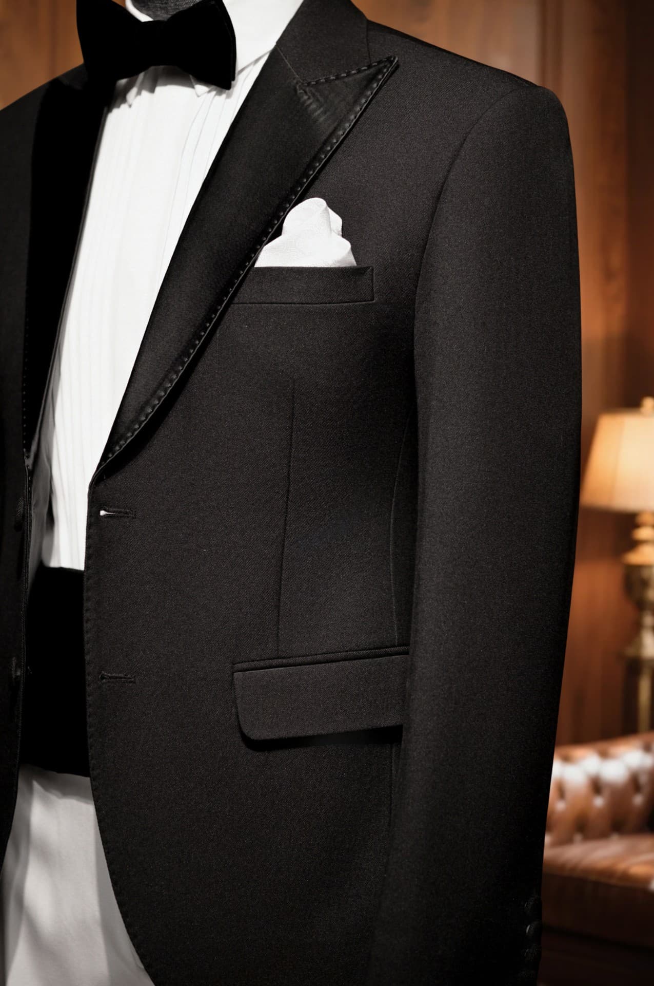 Bộ Vest Đen Sam Nhọn 2