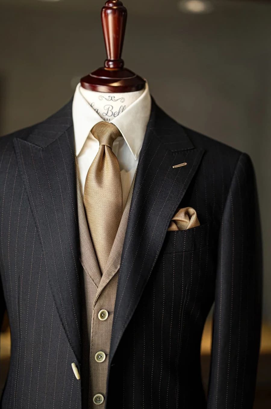 Bộ Vest Đen Kẻ Nhỏ 3