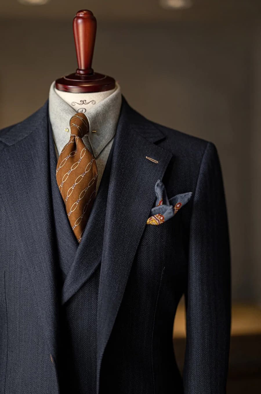 Bộ Vest Đen Kẻ Xước 3