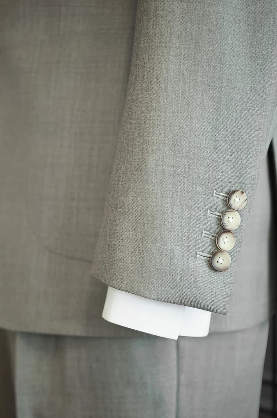 Bộ Vest Xám Cổ Xương Cá 3