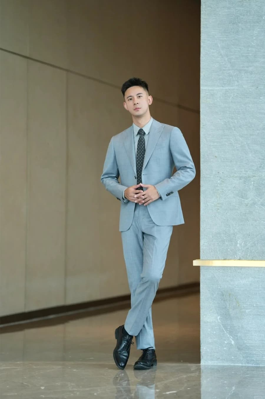 Bộ Vest Xanh Ghi Sáng 2