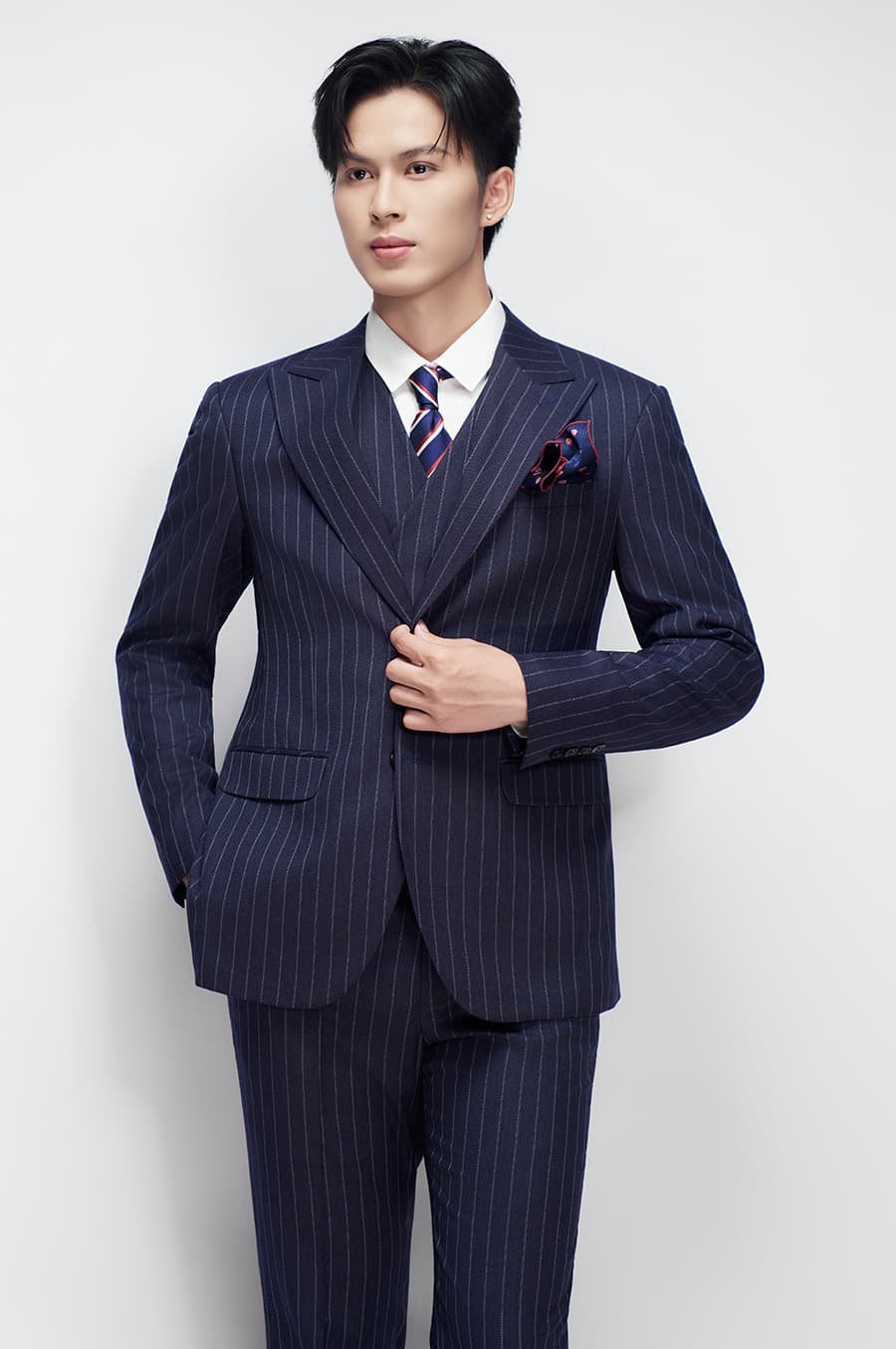 Bộ Vest Xanh Navy Sọc 1