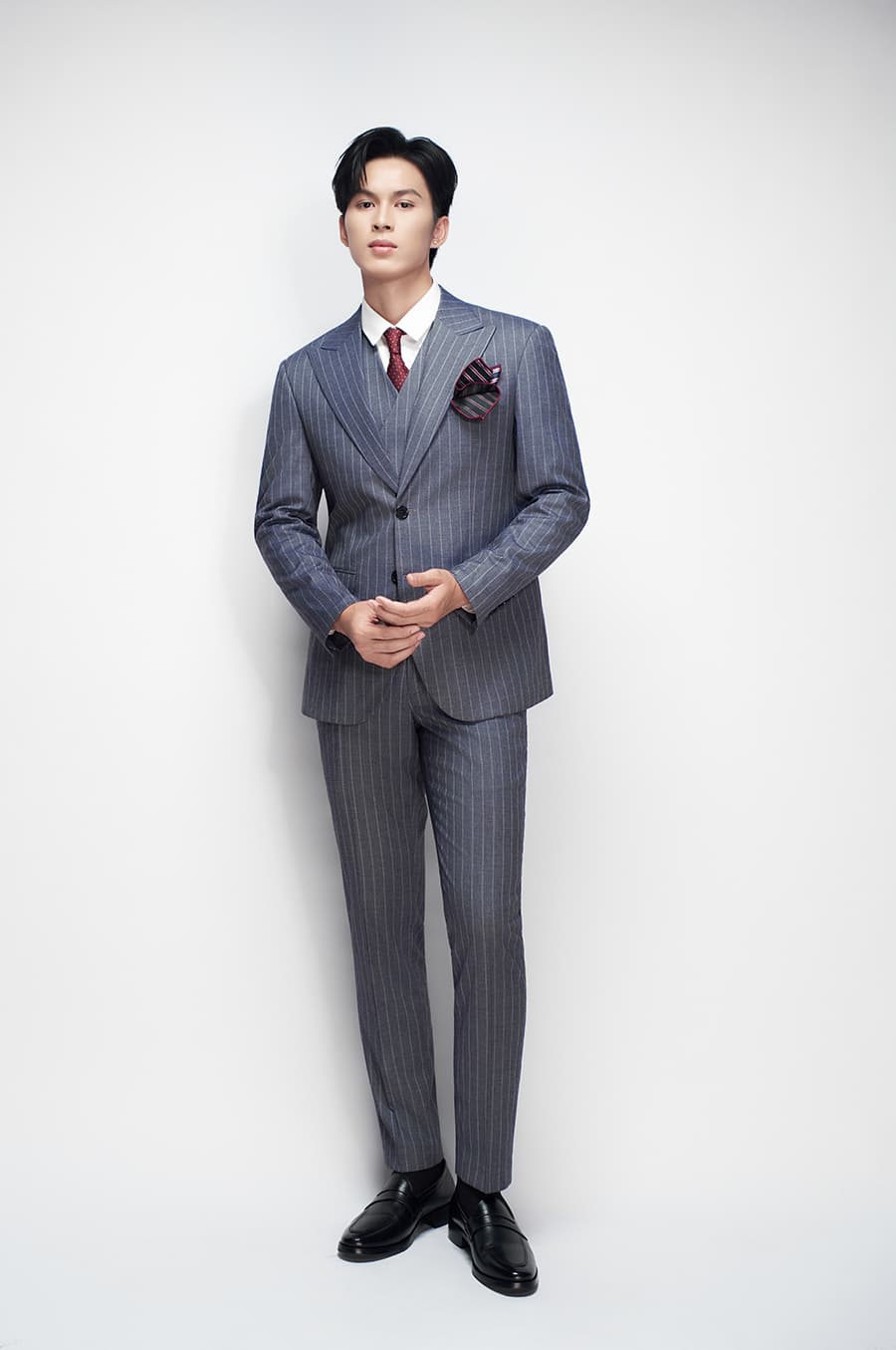 Bộ Vest Xám Xanh Navy Sọc 3