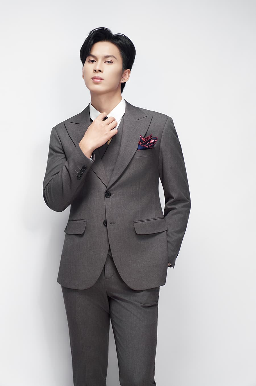 Bộ Vest Xám Khói Đậm 2