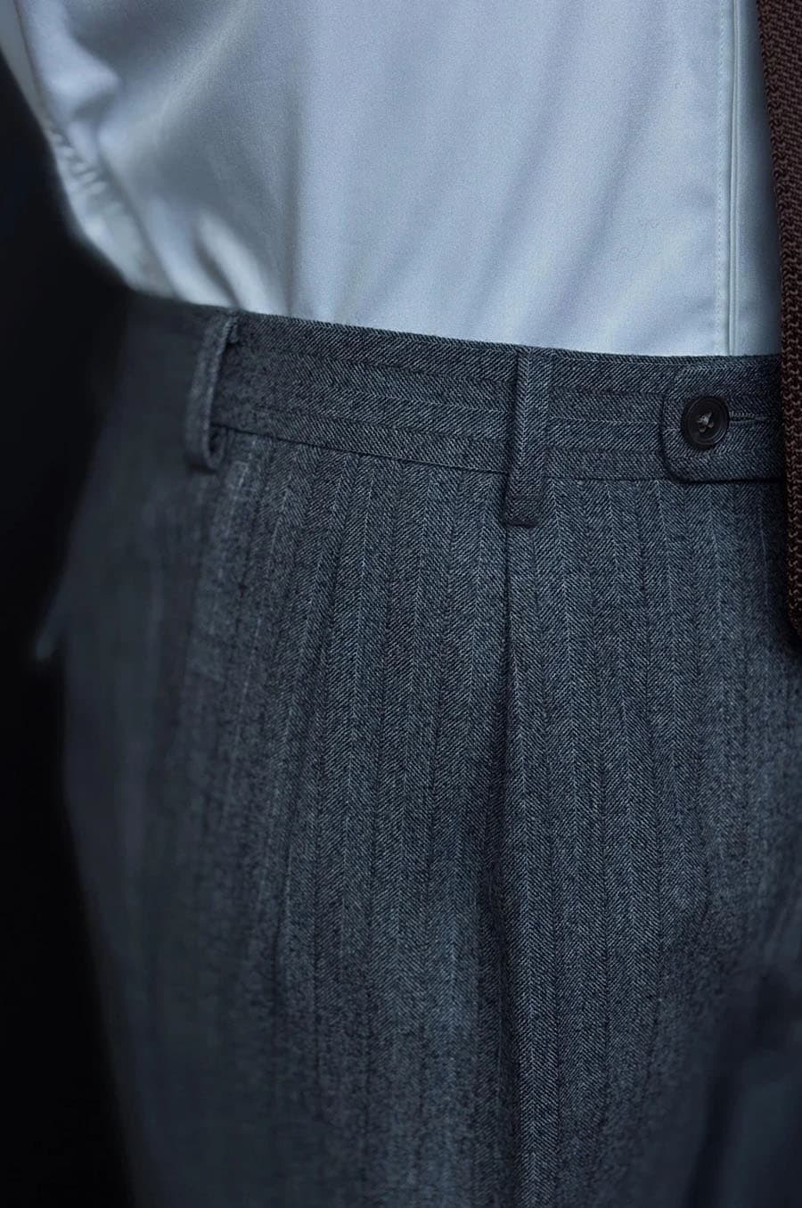 Bộ Vest Xám Chì Kẻ Sọc 4