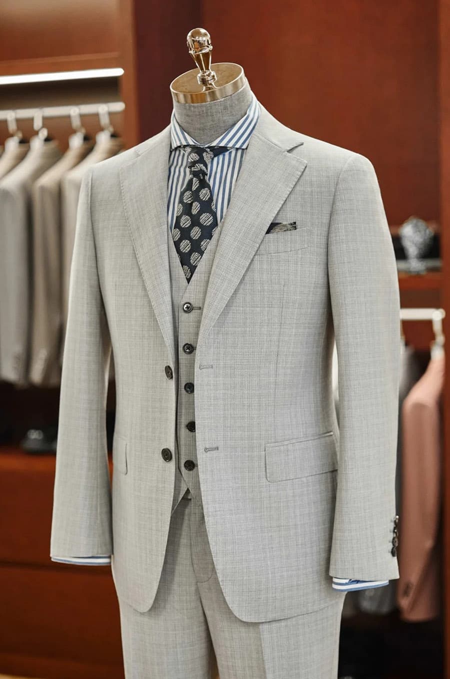 Bộ Vest Ghi Sáng 2