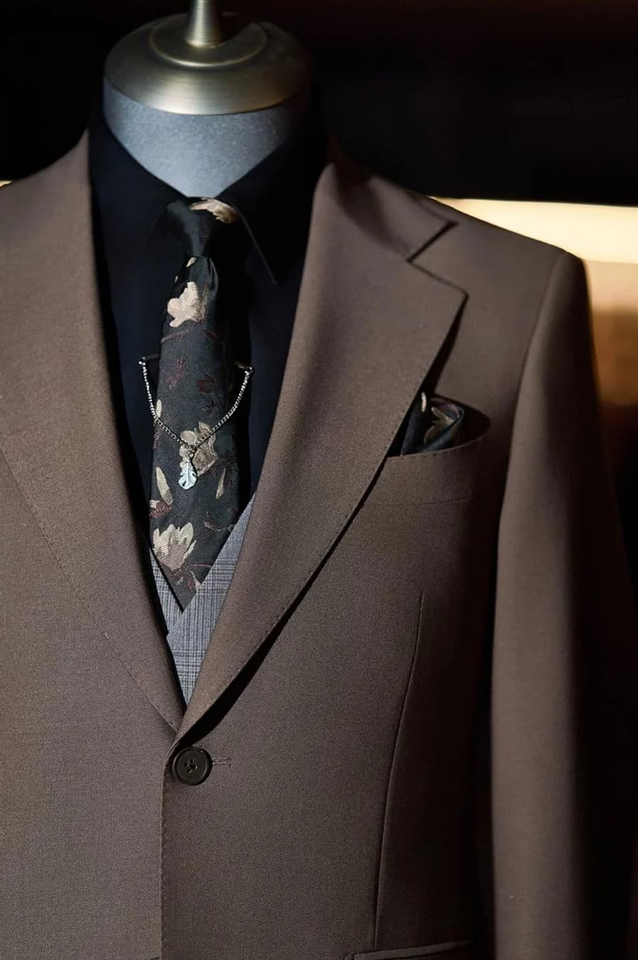 Bộ Vest Nâu Đất 2