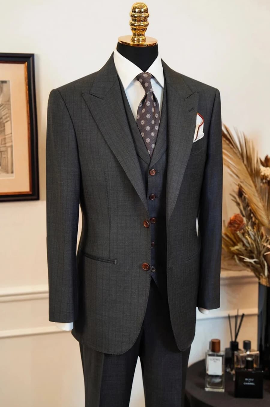 Bộ Vest Xám Đen 1