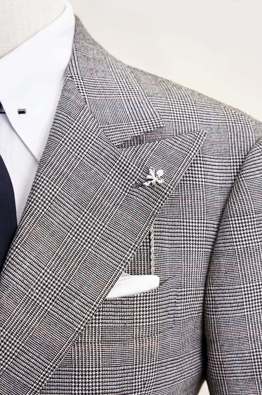 Bộ Vest Xám Kẻ 6 Cúc 5