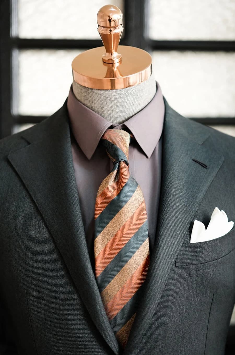 Bộ Vest Xanh Lá Sẫm 3