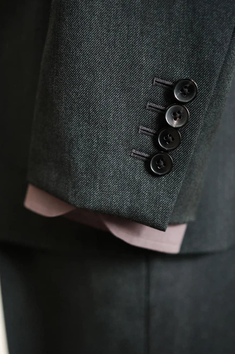 Bộ Vest Xanh Lá Sẫm 5